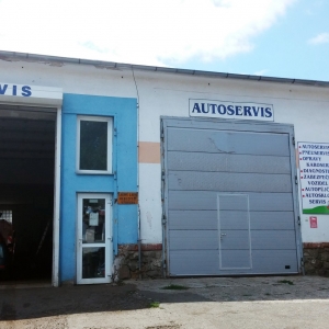 Autoservis, pneuservis, ruční mytí aut, čištění interiérů vozidel, autodíly, Benešov - foto 2